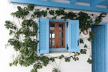 Lefkes Парос